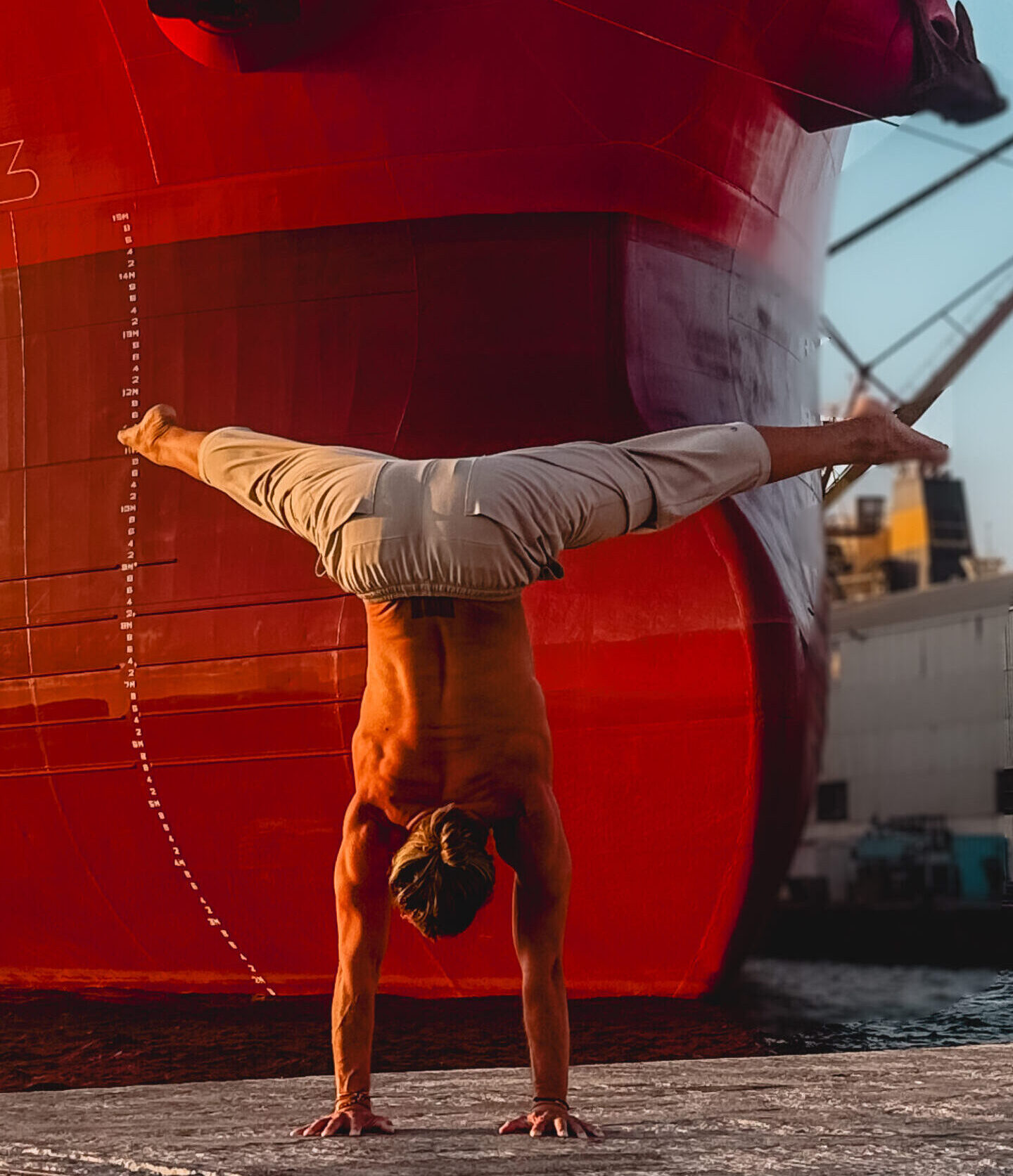 Yoga Practice and Masterclass with Thodoris Famelis